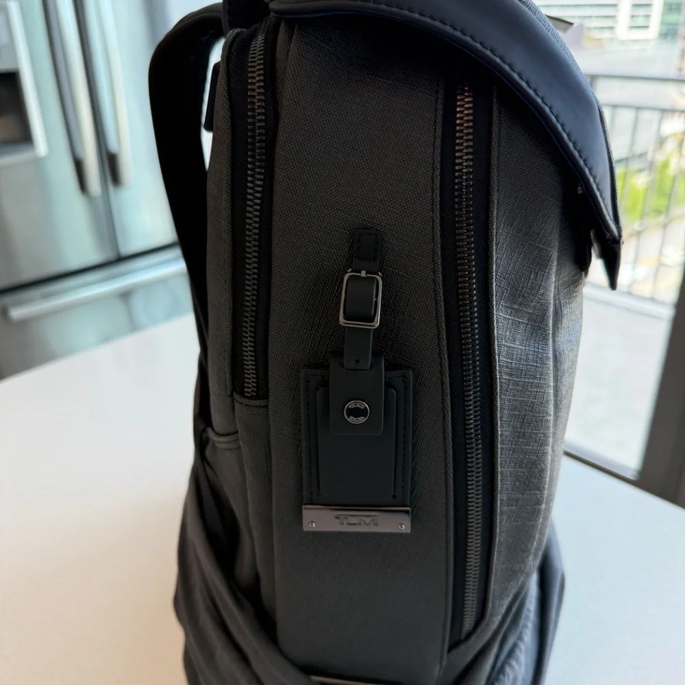 Brand new TUMI GRY DRESDEN FLAP BACKPACk - Ashton Collection - Picture 6 of 10